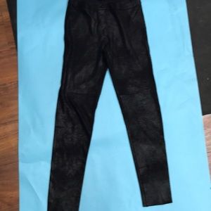 ZARA WOMAN skinny pants